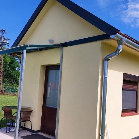 Szárszó apartman és kempingház Apartamento Balatonszarszo Exterior foto