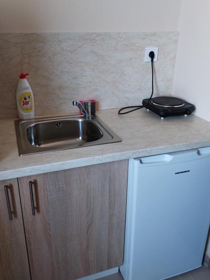 Szárszó apartman és kempingház Apartamento Balatonszarszo Exterior foto